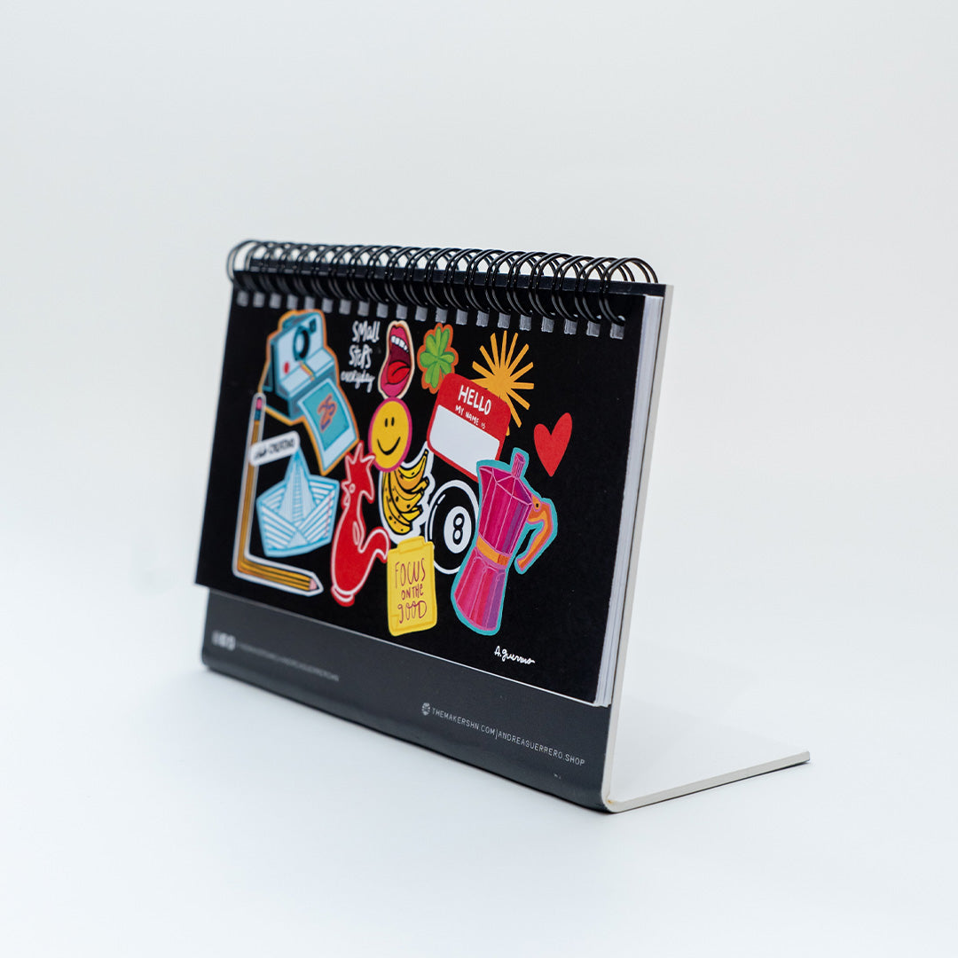 Club Creativo '25  Small Desk Calendar